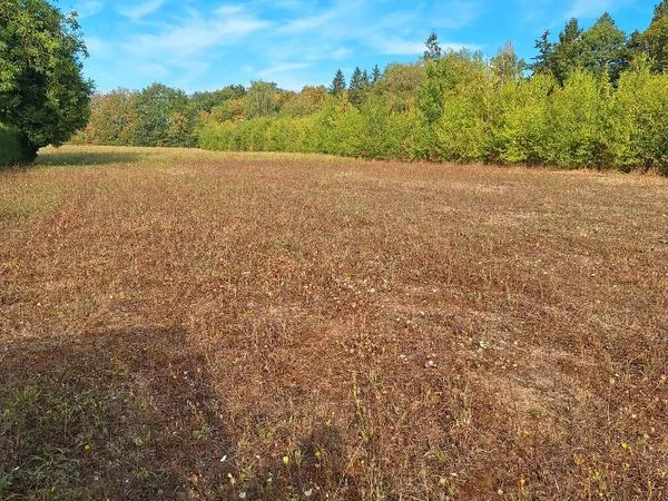 Vds Terrain constructible hors lotissement de 409 m2