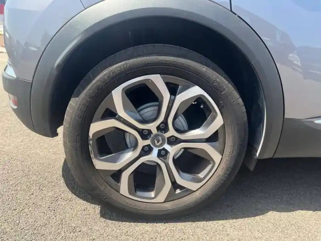 Renault Captur tce 90 - 21 — photo 17