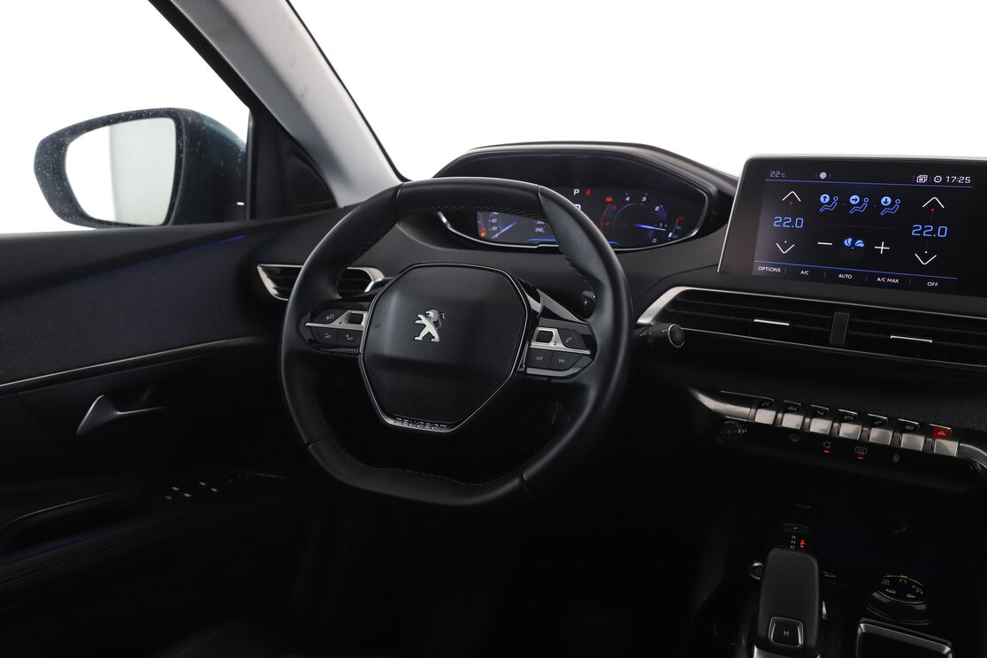 Peugeot 5008 1.5 Blue-HDi Allure EAT8 — photo 12