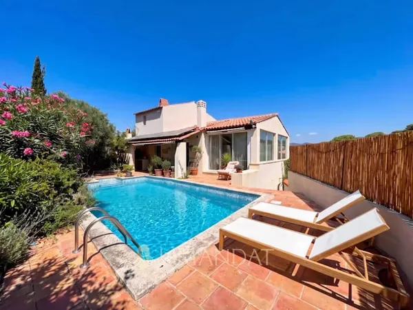 Villa 6 pièces 123 m²