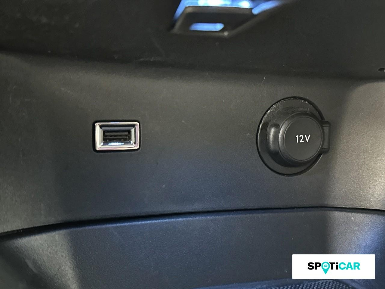 Peugeot 5008 1.2 puretech 130ch s&s allure pack — photo 19