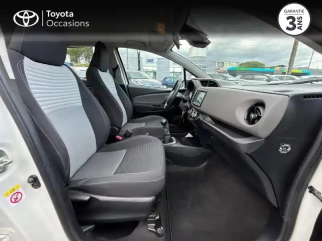 Toyota Yaris 110 vvt-i france connect 5p my19 — photo 6