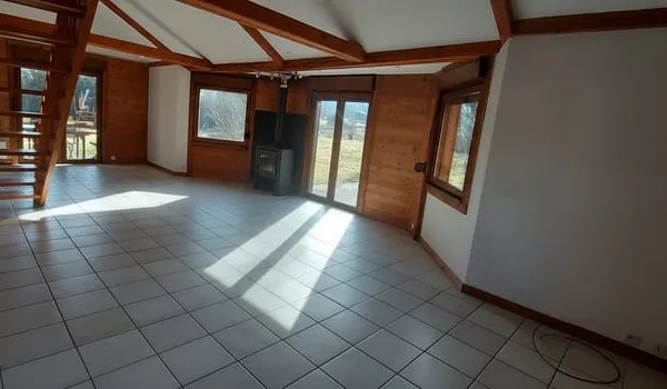 Gérardmer beau chalet avec vaste terrain