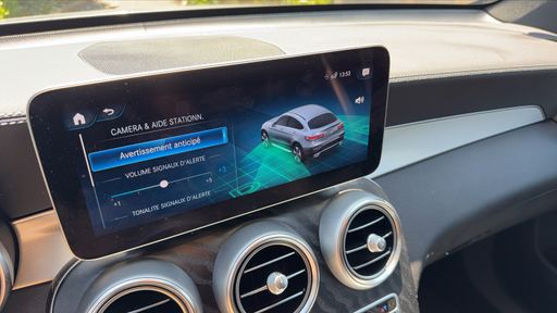 Mercedes Classe GLC 300e 320 EQ Power 4Matic 9G-DCT - Business Line – 2023 – 45498 km – Hybride rechargeable – Boîte Automatique — photo 19