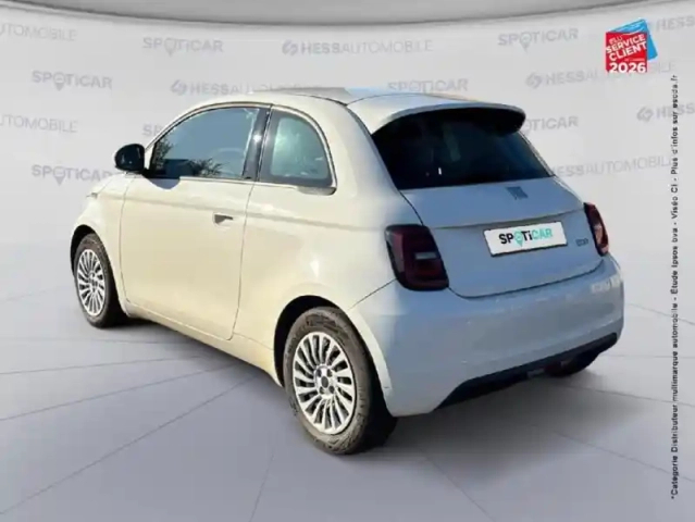 Fiat 500 e 95ch action — photo 8