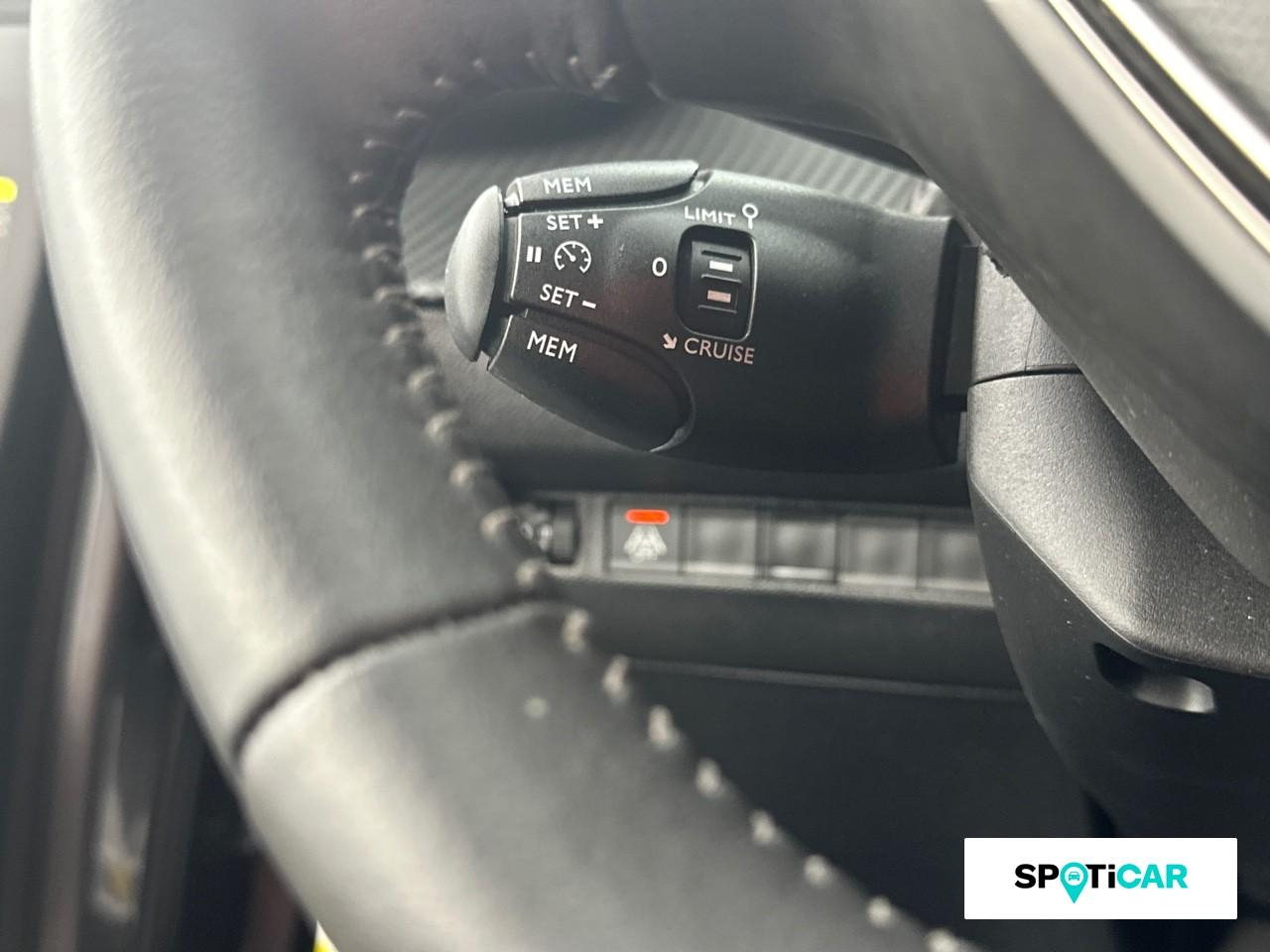 Peugeot 2008 1.2 puretech 130ch s&s style eat8 — photo 17