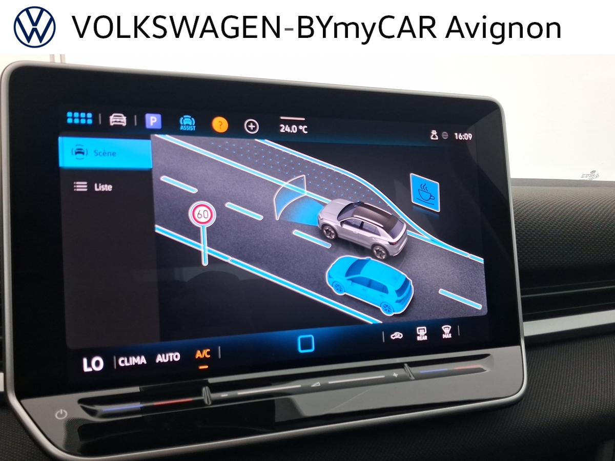 Volkswagen T-Roc 1.5 eTSI EVO2 Hybrid 116 ch DSG7 — photo 30