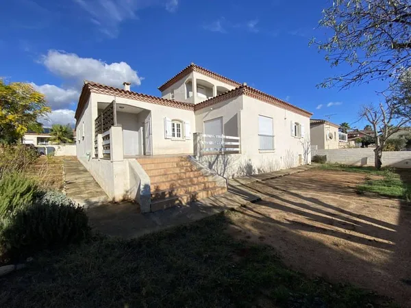 Villa 6 pièces 146 m²