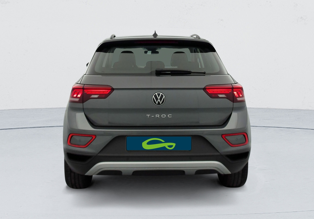Volkswagen T-Roc — photo 4