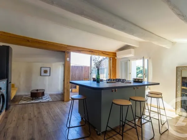 Appartement 3 pièces 63 m²