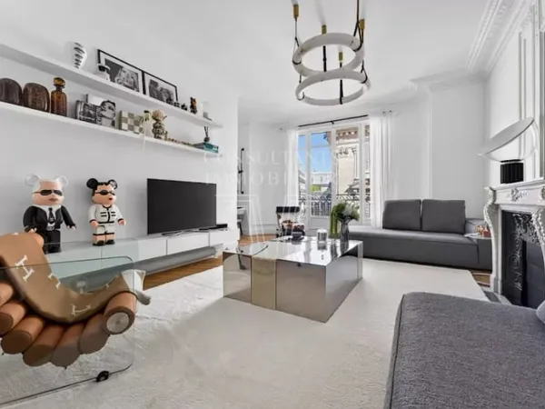 Appartement 5 pièces 163 m²