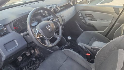 Dacia Duster 1.0 TCe 100 4x2 - Access – 2020 – 97200 km – Essence – Boîte Manuelle — photo 14