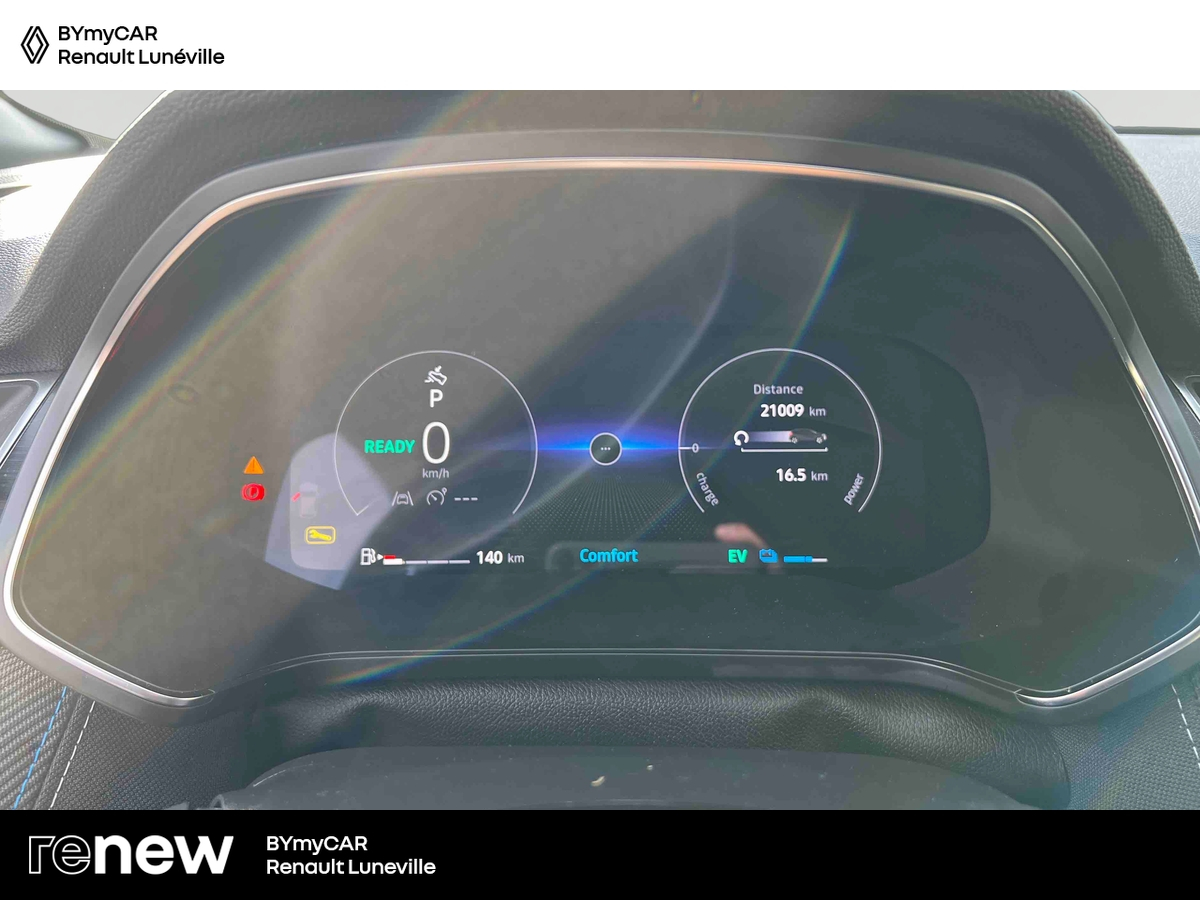 Renault Captur E-Tech full hybrid 145 ch — photo 16