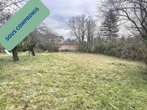 Terrain en individuel 1359 m²