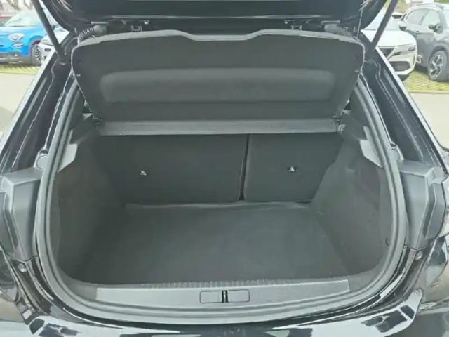 Peugeot 208 1.2l 100ch s&amp;s allure — photo 6