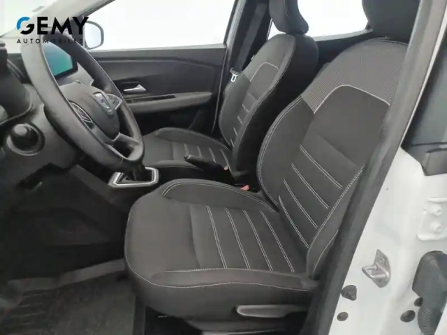 Dacia Sandero sce 65 - 22 — photo 9