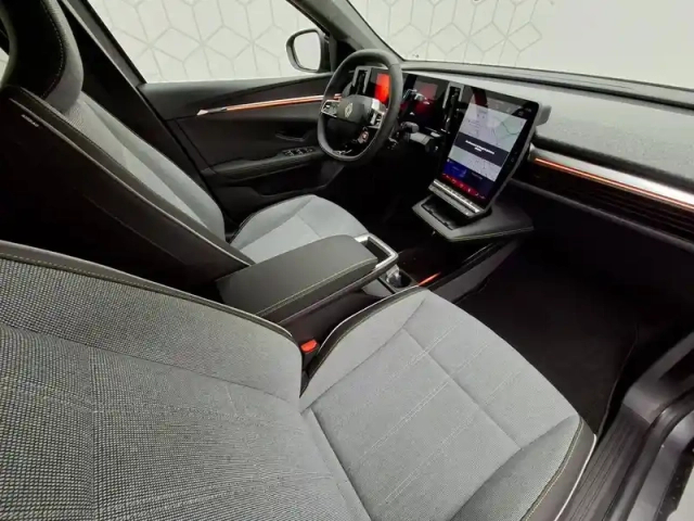 Renault Scenic e-tech electrique 220 ch grande autonomie — photo 92