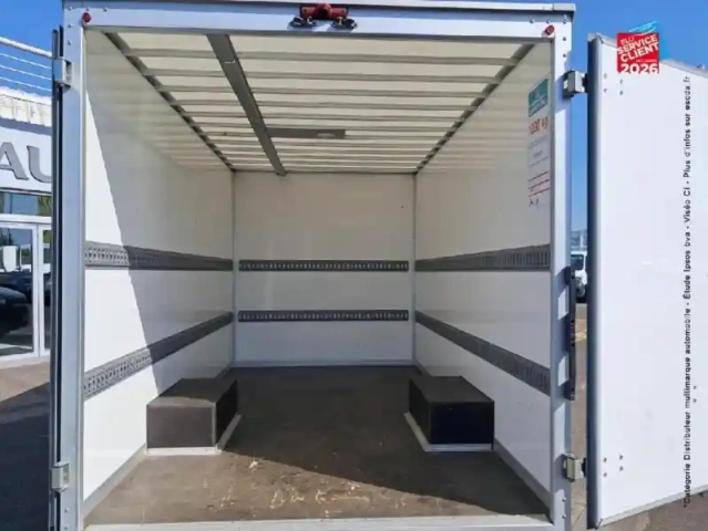 Renault Master grd vol f3500 l3 2.3 blue dci 145ch 20m3 confort euro6 — photo 14