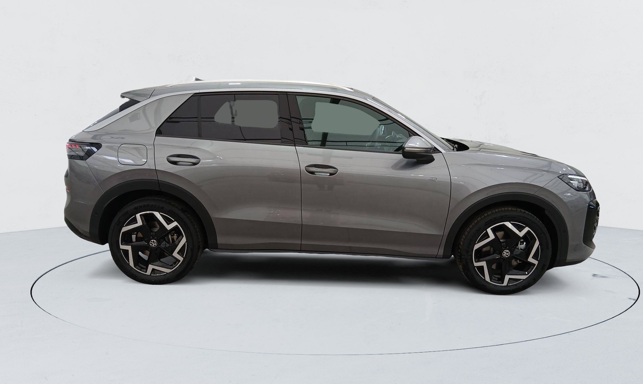 Volkswagen T-Roc — photo 6