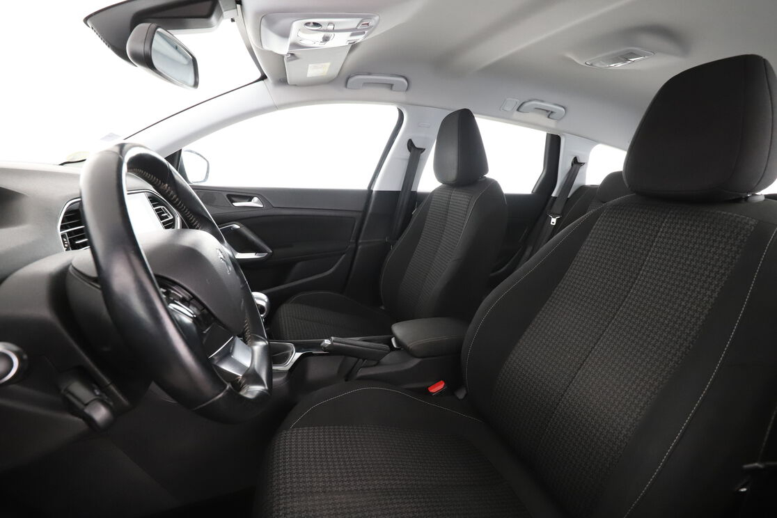 Peugeot 308 SW 1.5 Blue-HDi Active Business — photo 9
