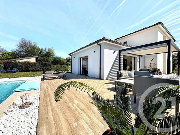 Maison 6 pièces 166 m²