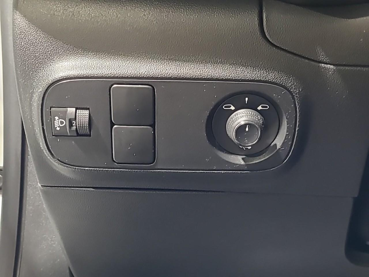 Citroën C3 bluehdi 100 bvm6 you — photo 26