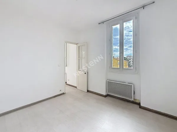 Appartement 2 pièces à vendre à Toulon - Calme et lumineux