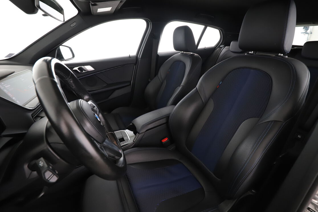 BMW Série 1 116d M Sport DKG7 — photo 9