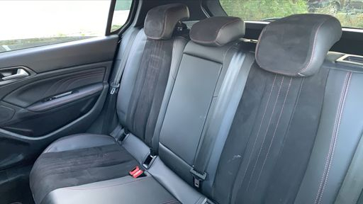 Peugeot 308 GTI 1.6 262.0 - GTI – 2018 – 95000 km – Essence – Boîte Manuelle — photo 43