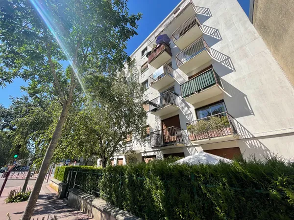 Appartement 2p centre ville Sceaux