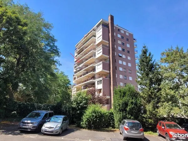 Appartement T4 de 82 m² - 3 chambres - Terrasse plein Sud de 15 m² - Vente directe (sans agence)