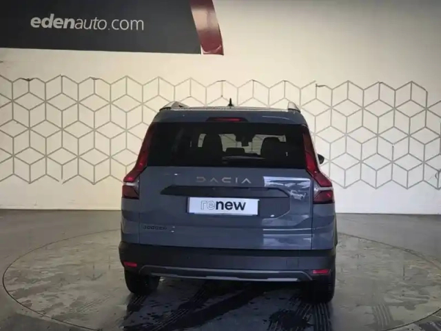 Dacia Jogger eco-g 100 7 places gsr2 — photo 96