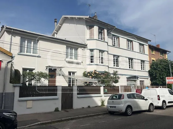 Bureaux 620 m²