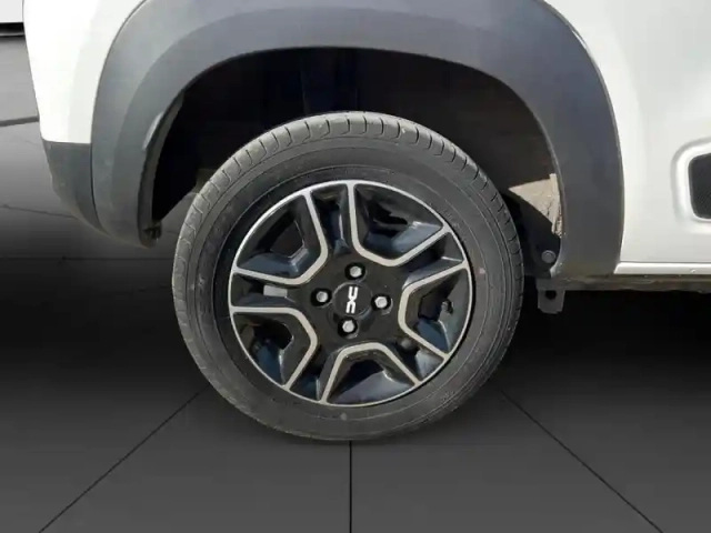 Dacia Spring 45ch essential 23b — photo 11