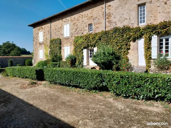 A LOUER APPARTEMENT MEUBLE A 20 mn de LIMOGES