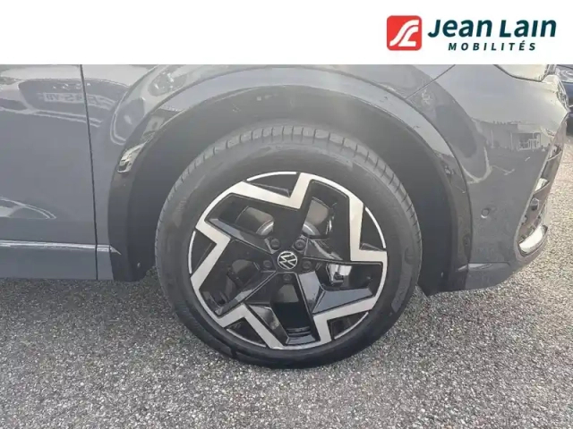 Volkswagen Tiguan 2.0 tdi 150ch dsg7 — photo 9