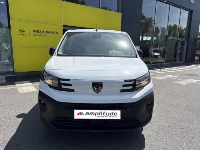 Peugeot Partner xl 950kg bluehdi 100ch s&amp;s — photo 2