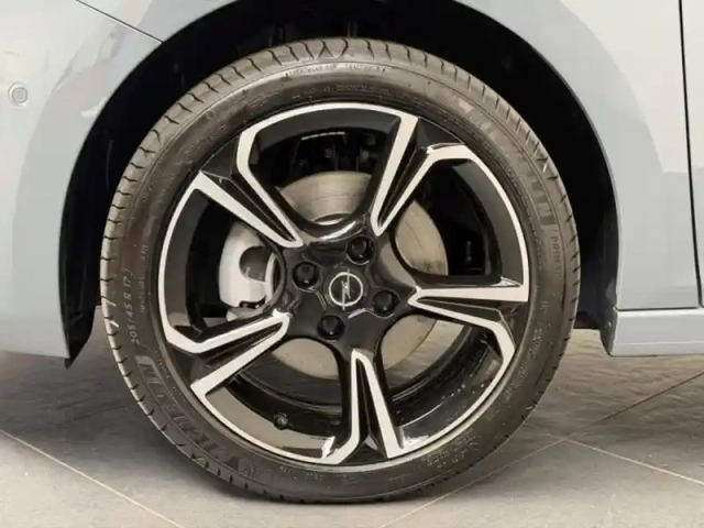 Opel Corsa 1.2 turbo 100 ch — photo 6