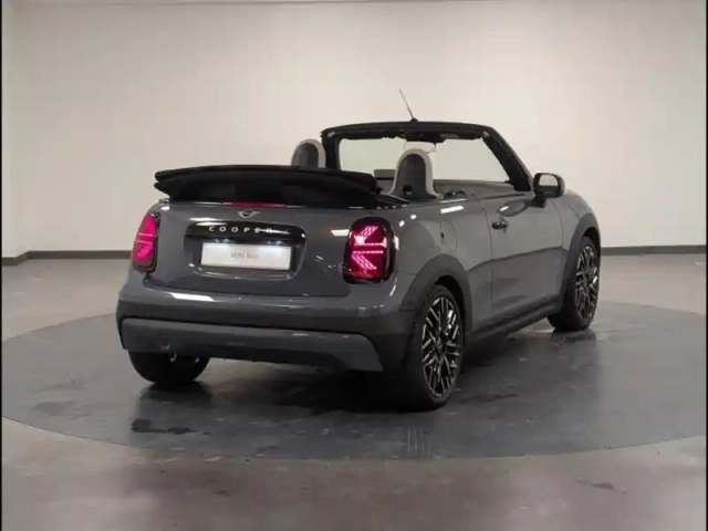 Mini Cooper cabrio s 204ch favoured dkg7 — photo 8