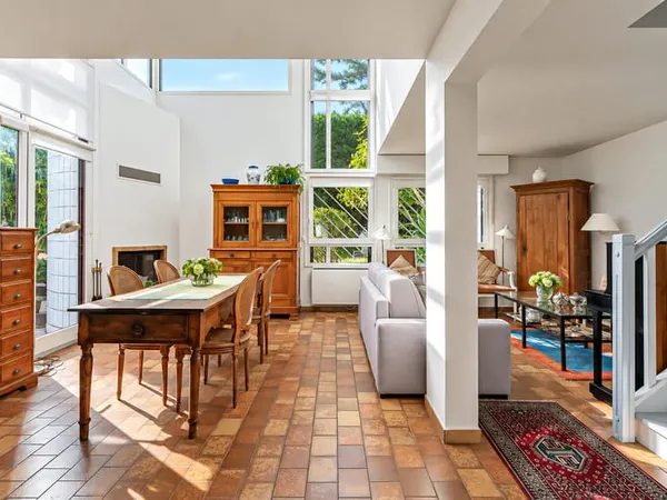 Maison d'architecte avec jardin à deux pas du centre-ville de Clamart