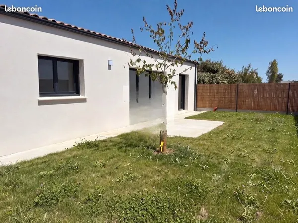 Maison neuve de plain-pied - 100 m² - 3 chambres