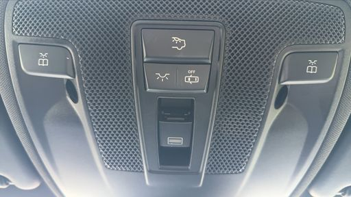 Mercedes Classe A 220 CDI 170 7G-Tronic - Fascination – 2013 – 161900 km – Diesel – Boîte Automatique — photo 7