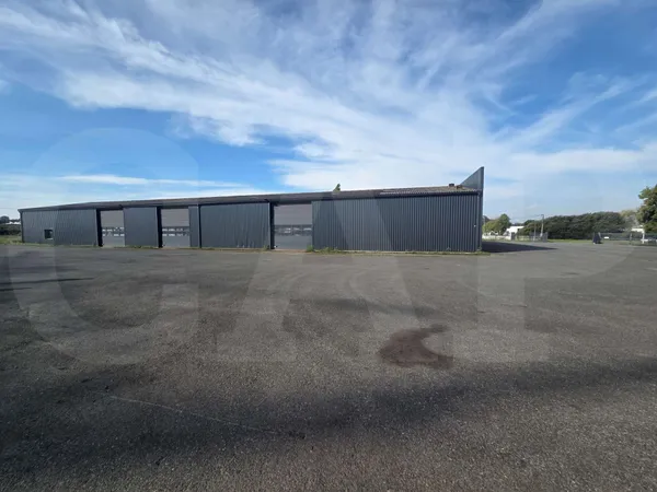 A vendre local d'activité sur 1.5ha à Trémuson