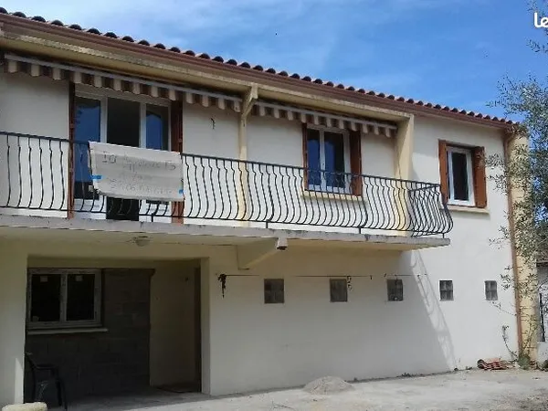 T3 lumineux - Proche centre du village - Climatisation
