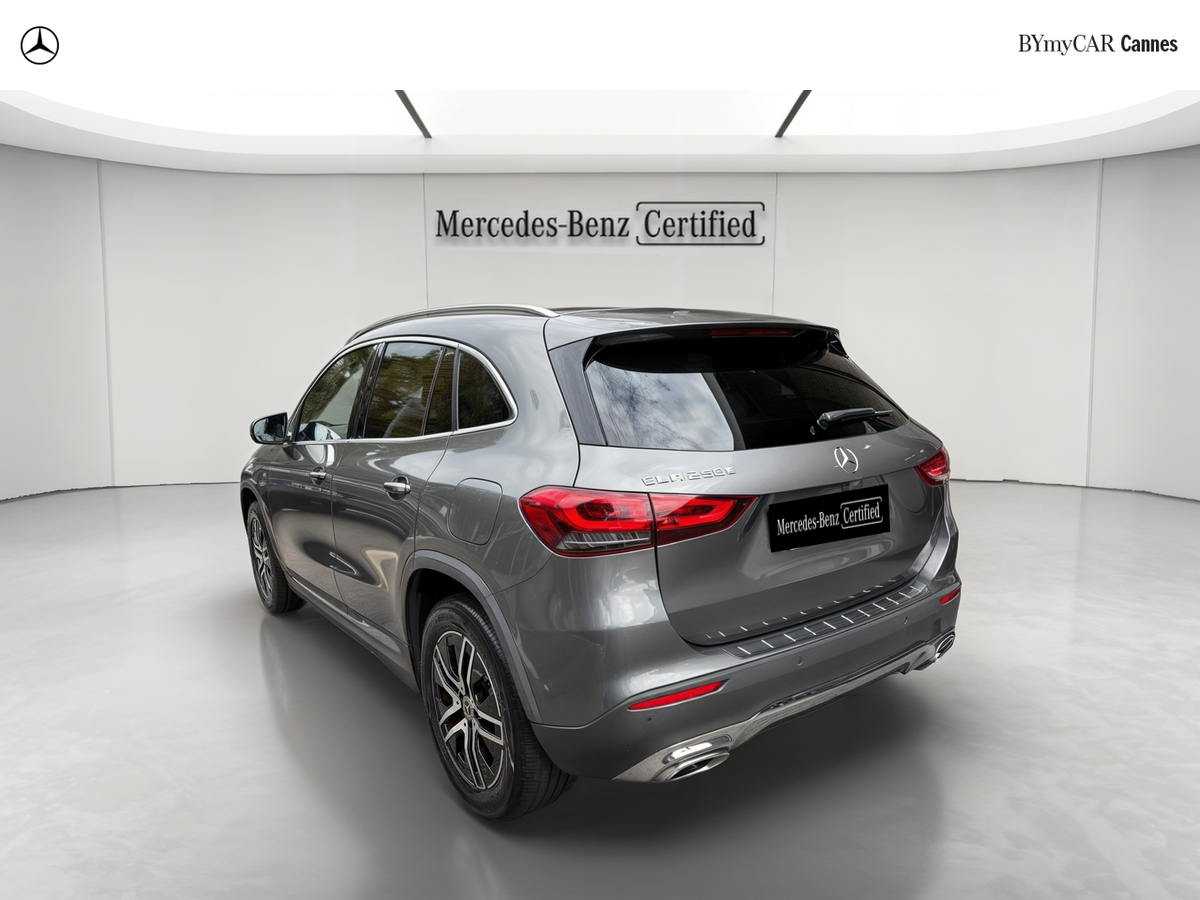 Mercedes GLA 250 e 8G-DCT — photo 3