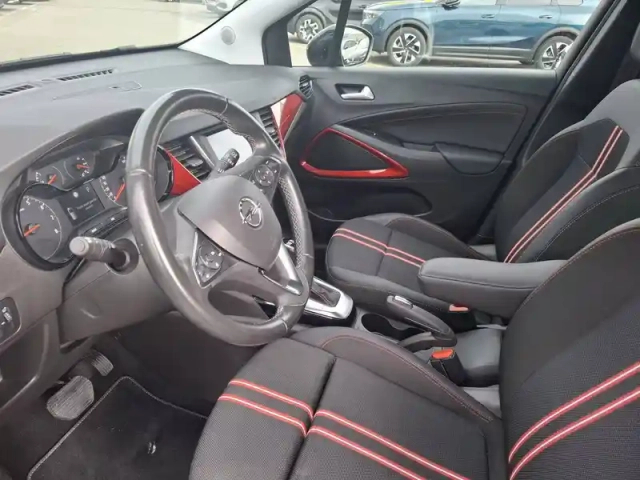 Opel Crossland 1.2 turbo 130 ch bva6 — photo 109