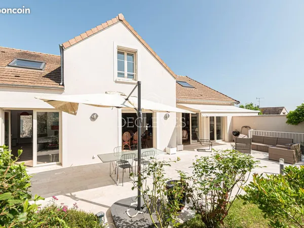 Maison 7 pièces 158 m²
