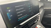 Peugeot 3008 HYBRID 225ch Allure Pack e-EAT8 — photo 13