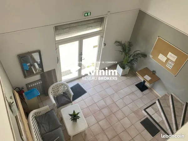 Local 489 m² Le Muy