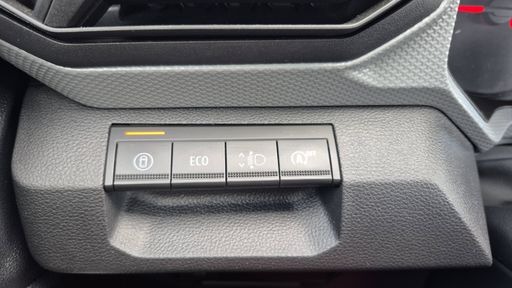 Dacia Duster 1.2 ECO-G 120 - Essential – 2026 – 10001 km – Bicarburation essence GPL – Boîte Manuelle — photo 15